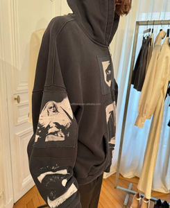Felpa con cappuccio e zip da uomo in French Terry spazzolato pesante, grigio nero sbiadito, nuova con etichette, con grafica patchwork - Product Image 2