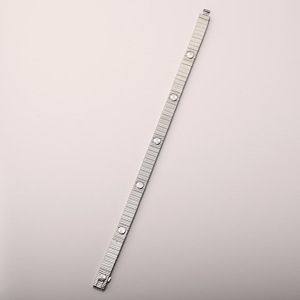 Bracelet en acier avec sangle élastique à vis d'amour - Product Image 4