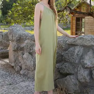 Personalizado Vintage Casual verano sin mangas sólido suelto modesto cuello redondo botón borla Maxi largo bajo MOQ Lyocell vestido de lino señoras