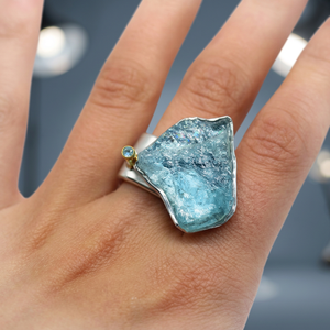 Designer Aquamarine Rough Natural Gemstone Bezel Setting 925 Solid Sterling Silver Handmade Wedding & Party <b>Ring</b> Jewelry - Product Image 3