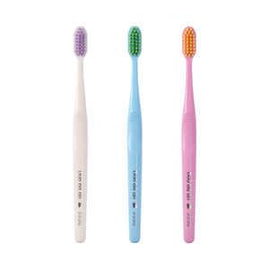 Cepillos de Dientes Little Bulls Adventures, Cerdas Suaves, Cabezal Pequeño, Juego de 3 Piezas para Adultos, Cepillos de Dientes Manuales de Alta Calidad - Product Image 5