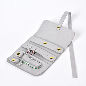 Bolsa Organizadora de Joyería Plegable de Microfibra con Logotipo Personalizado, Estuche de Almacenamiento para Aretes, Empaque Plegable para Joyería Pequeña - Product Image 2