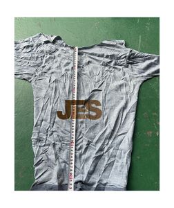 Trapos de Limpieza de Algodón JES Modelo 02, Suaves y Absorbentes de Agua y Aceite, 10 kg, Color Oscuro, Piezas de Corte de 35-55 cm para Uso Industrial - Product Image 2