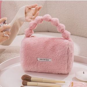 New Design Custom Plush Makeup <b>Bag</b> Cute Makeup Organizer <b>Toiletry</b> <b>Bag</b> Zipper <b>Travel</b> Cosmetic <b>Bags</b> for Ladies - Product Image 3