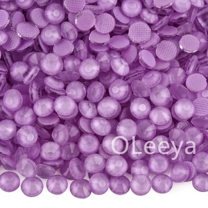 OLeeya Factory Wholesale High Quality Hotfix Crystals Candy Colors Iron on Rhinestones Glass Hot Fix Rhinestones for <b>Clothes</b> - Product Image 4