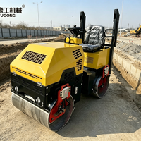 Compacteur routier de 1 tonne avec châssis stable pour une utilisation sûre sur surface inclinée