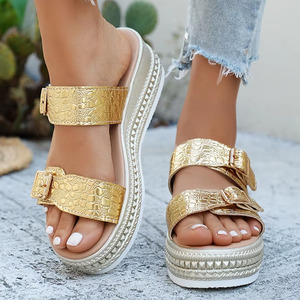 Sandales d'été pour femmes, vente en gros directe d'usine, sandales de plage pour femmes, sandales de créateur pour femmes - Product Image 5