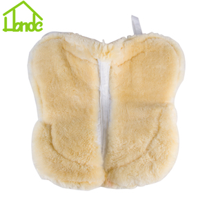 Almohadilla de sillín de caballo de piel de oveja blanca, piel de cordero australiana genuina con equipo Shorn para montar a caballo - Product Image 3