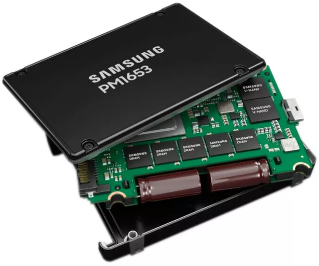 For 15.36TB PM1653 MZILG15THBLA-00A07 2.5" SAS 24Gb/s Internal Enterprise SSD for Server Use Brand New in Stock