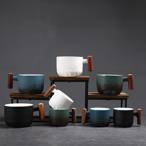 Kingze logotipo personalizado de alta calidad creativo mango de madera tazas de cerámica 70ml 150ml tazas de café expreso - Product Image 3