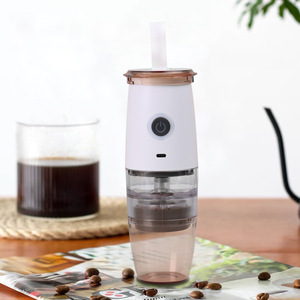 Molinillo de café eléctrico con muelas de cerámica, recargable y portátil para granos de café - Product Image 2