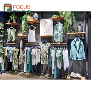 Sustainable Store Interior Chrome Metal <b>Wall</b> <b>Display</b> <b>Unit</b> Odm Supplier Fashion Store - Product Image 1
