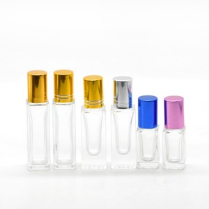 Produits chauds pour exportation personnalisée 5ml carré luxe rouler sur des bouteilles en verre avec bouchon rose - Product Image 1