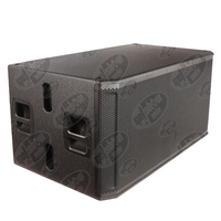 SRX828SP, enceinte active double 18 pouces, caisson de basses amplifié, plus de 800 W de puissance de sortie, communication XLR Aux, son live, utilisation en extérieur
