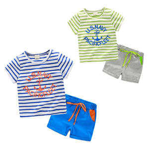 T-shirt rayé de haute qualité en gros pour enfants, idéal pour les vêtements du Zhejiang - Product Image 1