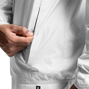 Chaqueta cortavientos para hombre con logotipo personalizado con cremallera y capucha Colocación del logotipo frontal con cuello levantado de talla grande europea y americana - Product Image 4