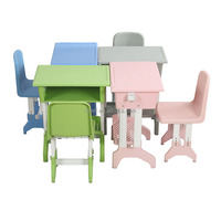 Mobilier scolaire coloré et bon marché tables et chaises de salle de classe en plastique hotsale écolier étudiant étagère bureau et chaise