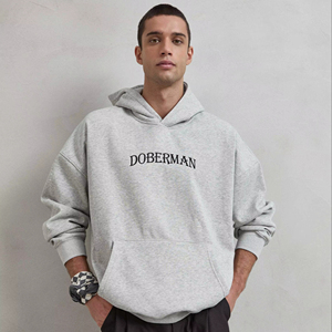 Felpa con Cappuccio Unisex Grigio Mélange con Ricamo 3D 'DOBERMAN' Stampa di Cane Oversize Vestibilità Ampia Anti-Piega - Product Image 1