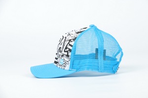 Casquette Trucker Structurée TOPCAP Premium 5 Panneaux, Profil Moyen, Panneau Latéral Étroit, Visière Pré-courbée, Fermeture Snapback en Plastique, Sergé Courant - Product Image 2