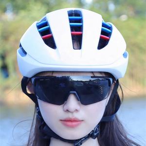 Nuevo <span class=keywords><strong>Casco</strong></span> de Ciclismo Personalizable para PC, Moldeado en Plástico, <span class=keywords><strong>Blanco</strong></span>, con Certificación CE, Resistente a Impactos, Unisex para Adultos, para Hombres y Mujeres, para Ciclismo de Carretera y <span class=keywords><strong>MTB</strong></span> - Product Image 1