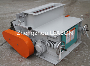 Aliments Pour animaux Faisant la Machine Broyeur <span class=keywords><strong>De</strong></span> <span class=keywords><strong>Granulés</strong></span> <span class=keywords><strong>De</strong></span> <span class=keywords><strong>Granulés</strong></span> Broyeur <span class=keywords><strong>De</strong></span> Machine <span class=keywords><strong>De</strong></span> <span class=keywords><strong>Palette</strong></span> - Product Image 2