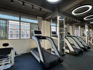 Caminadora Comercial de Lujo ZY con Pantalla Táctil Android de 21.5 Pulgadas, Máquina para Correr Motorizada de Alta Resistencia para Uso Profesional en Gimnasios - Product Image 5