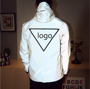 Chaqueta Cortavientos de Moda para Hombre con Capucha, Bolsillo y Logo Personalizado, Abrigo Reflectante para Exteriores - Product Image 6