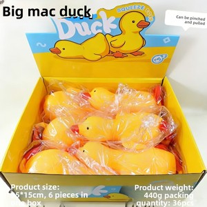 Juguete Blandito de Pato Amarillo Big Mac Quack, Relleno de Harina de TPR, Suave, Antiestrés, para Apretar - Product Image 3