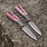 Couteau pliant original en laiton Damas, couteau tactique de poche personnalisé, cœur en acier VG10, manche en coquille rose, couteau pour femme, cadeau DM049