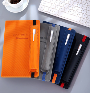 Nuovi Arrivi: Taccuino A5 in Pelle PU <span class=keywords><strong>a</strong></span> <span class=keywords><strong>Righe</strong></span> con Logo Personalizzato, Elastico e Portapenna, Diario con Logo Stampato, Blocco Note in Pelle - Product Image 2