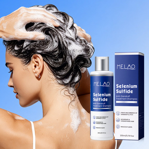 Champú Anticaspa y Control de Grasa, Ligero, Ideal para Climas Húmedos, con Efecto Refrescante de Mentol para un Cuero Cabelludo Relajado - Product Image 1