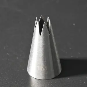 Hot Sale Customized Nozzle 1M / 2D / 113 Stainless Steel Icing Piping Tips Cake Decorating Nozzles