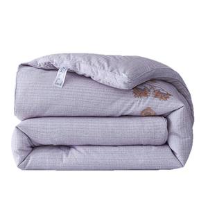 Couette brodée Duoxiangmeimiankang en fibre de soja 203x229cm respirante pour usage domestique quatre saisons, couleur violet - Product Image 2