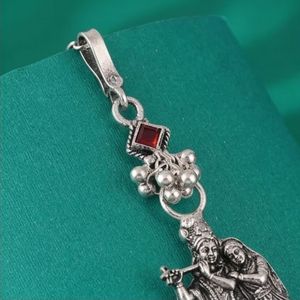 Collection de bijoux de mariée ethniques faits à la main en argent 925, oxydés, de style Radha Krishna, de la marque Juda, en cadeau - Product Image 4