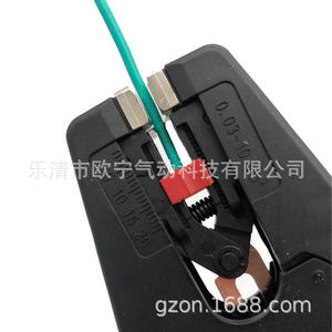 Herramienta Multifuncional Wx-D3 para Pelar y Crimpar Cables de 0.5-10mm2, Entrada Frontal, Acero con Alto Contenido de Carbono, Cuchilla de Aleación S2, Herramienta para Bricolaje - Product Image 2