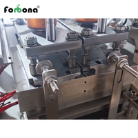 Machine de formage de boîtes d'emballage pour plats à emporter en carton blanc Forbona, contrôlée par PLC, avec moteur à engrenages