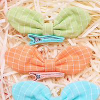 Accessoire pour chien fait main toutes saisons, style simple, nœud écossais oreilles de lapin, motif uni en polyester, pince à cheveux pour chat