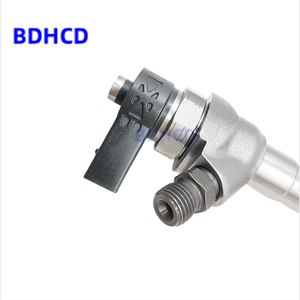 Inyector de Combustible Common Rail de Alta Calidad 0445110474 04L130277AK para Bos Ch para Skoda Audi VW 2.0L - Product Image 3