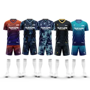 Dye sublimation printed wicking soccer jersey set custom man football soccer jersey for teams