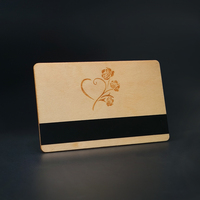 Benutzer definierte NTAG216 für MIFARE S50 RFID Smart Chip NFC-Karte Holz Walnuss Kirsch laser Gedruckt mit 13,56 MHz Frequenz für den Hotel gebrauch