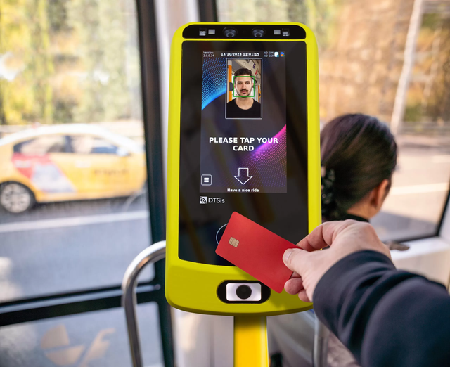 13.56MHz NFC RFID Smart IC Card for Public Transport, Bus & Metro Payment