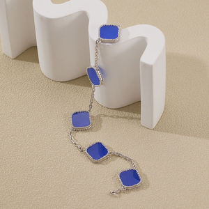 Pulsera <span class=keywords><strong>de</strong></span> Acero Inoxidable Clásica <span class=keywords><strong>de</strong></span> Alta Calidad, Antialérgica, con Diseño <span class=keywords><strong>de</strong></span> Flor <span class=keywords><strong>de</strong></span> la Suerte <span class=keywords><strong>para</strong></span> Mujer, Juego <span class=keywords><strong>de</strong></span> Joyería Chapada en Oro <span class=keywords><strong>de</strong></span> 18k, Venta al Por Mayor - Product Image 6
