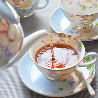Ensemble de tasses à café et soucoupes en porcelaine fine LOMATO Royal Opulent à imprimé floral - Style nordique, durable, passe au lave-vaisselle, respectueux de l'environnement