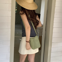 Peiuqan Nouveau sac bandoulière grande capacité en cuir souple, sac vertical pour téléphone portable, mini sac à bandoulière de couleur unie