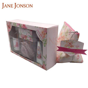 Vente en gros d'élégance naturelle aromatique pour la maison spa bain corps coffret cadeau avec éponge bouffante pour le bain - Product Image 2