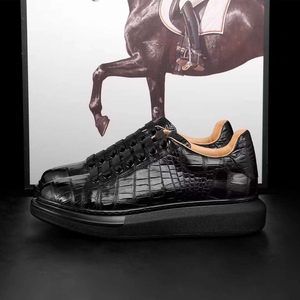 Chaussures de luxe en cuir de crocodile noir – Baskets basses à semelle épaisse pour homme avec doublure respirante - Product Image 6