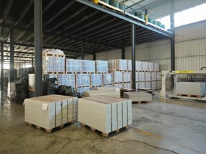 베스트셀러 웨어러블 방수 미끄럼 방지 친환경 자가 접착 비닐 바닥재 플레인 실내 가정용 LVT 바닥 시트 - Product Image 5