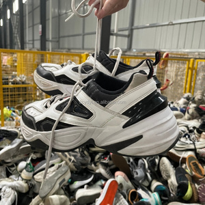 Baskets S5 de Marques Internationales pour Homme Chaussures d'Occasion Chaussures de Seconde Main de Marque pour l'Exportation Bottes de Basket-ball et de Football en Balle - Product Image 1