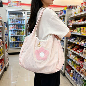 Sac écologique personnalisé en peluche imprimée, pochette réutilisable en peluche, emballage pliable, sac de shopping pliable en forme de fleur ronde, recyclable - Product Image 2