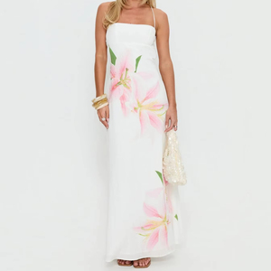 Elegante Vestido Largo Informal de Satén con Estampado Floral de Lirios Blancos y Rosas, Un Hombro Descubierto, Adornado con Pedrería, para Fiestas Formales - Product Image 2